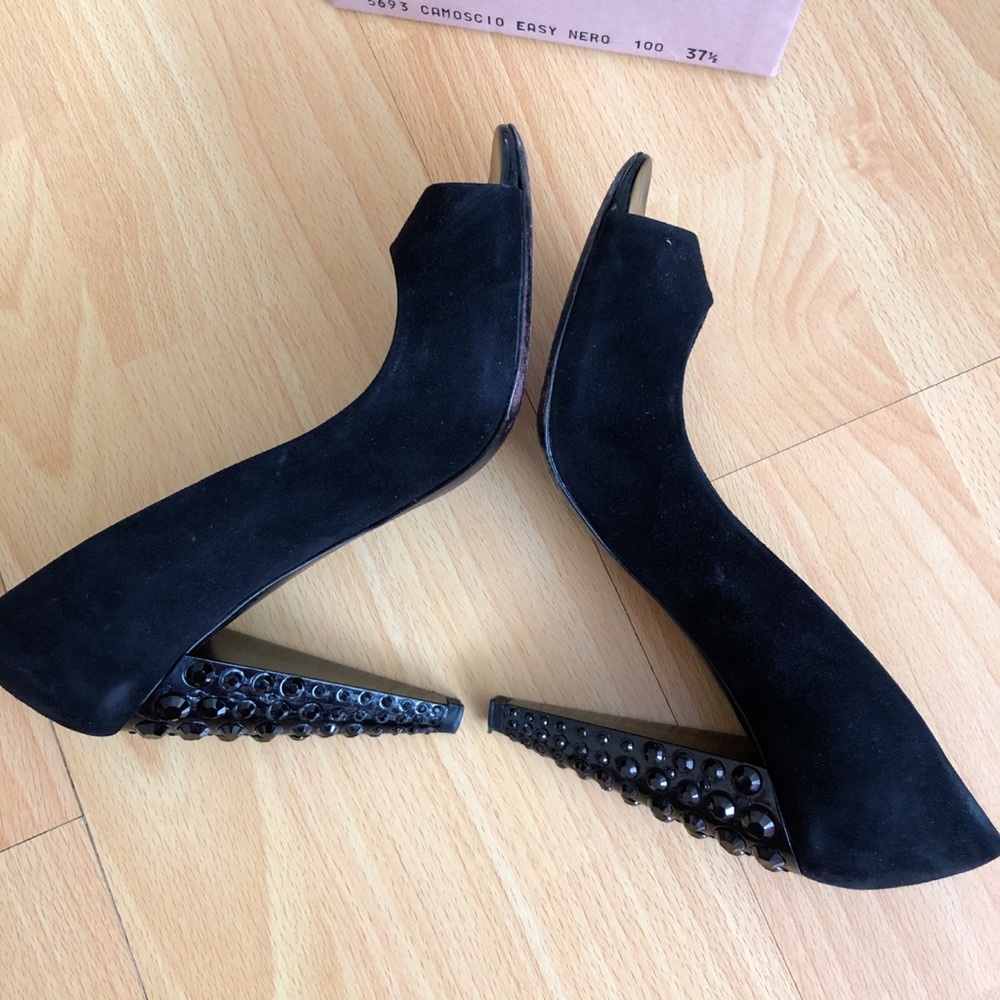 MIU MIU PUMPS